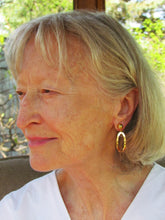 Load image into Gallery viewer, AMANDA Earrings