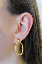 Load image into Gallery viewer, KENT Earrings