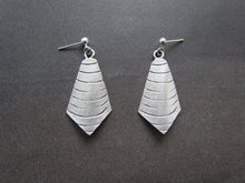 Load image into Gallery viewer, ADDISON Earrings