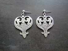 Load image into Gallery viewer, ARAGON Earrings