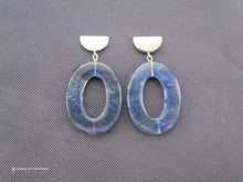 Load image into Gallery viewer, BLUEBERRY Earrings