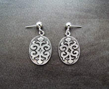 Load image into Gallery viewer, CAMELOT Earrings