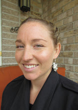 Load image into Gallery viewer, OAK LEAF Earrings