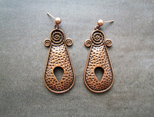 Load image into Gallery viewer, PENDLETON Earrings