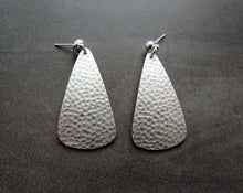 Load image into Gallery viewer, TRENT Earrings