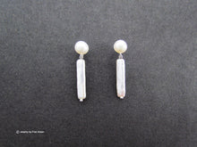 Load image into Gallery viewer, AINSLEY EARRINGS
