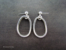 Load image into Gallery viewer, ERIN Earrings
