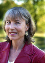 Load image into Gallery viewer, CAMELOT Earrings
