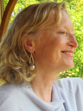 Load image into Gallery viewer, DELL Earrings
