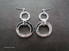 Load image into Gallery viewer, LORI Earrings
