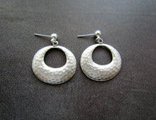 Load image into Gallery viewer, LYN B Earrings
